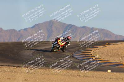 media/Dec-16-2023-CVMA (Sat) [[bb38a358a2]]/Race 13 Amateur Supersport Middleweight/